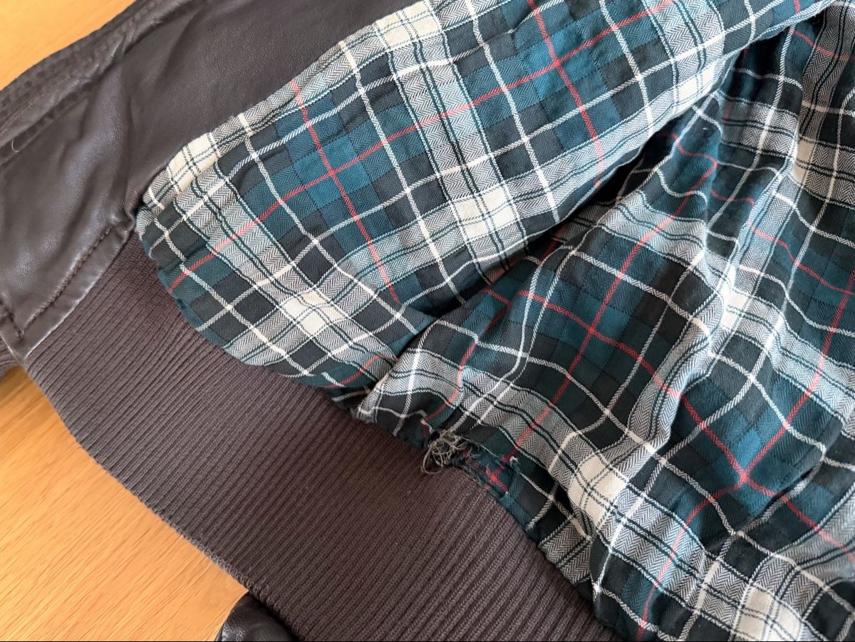 Dsquared2 Giacche: 100% originale DSQUARED2 Daunenjacke Nappaleder Grösse 50 – Usato da Basel venduto da trend_shop_schweiz 6