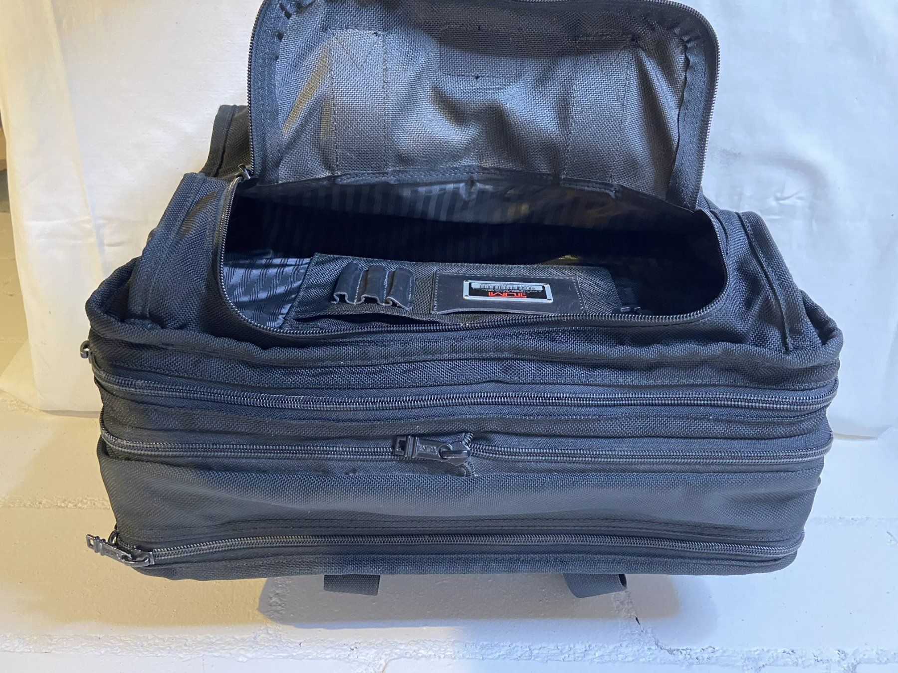 Tumi Valigie & Borse: TUMI Notebook Softbag Overnighter – Usato da Baden venduto da campari66 6