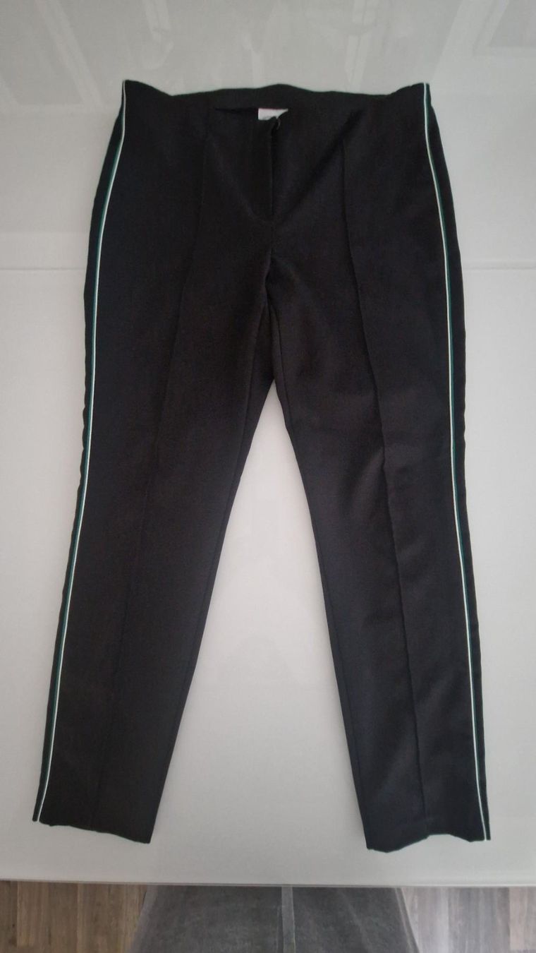 Gerry Weber Hosen: Hose Gerry Weber, Gr.40 , schwarz – Gebraucht aus Obergösgen von js9_h6hp