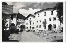 Bever (Engadin) Strassenpartie