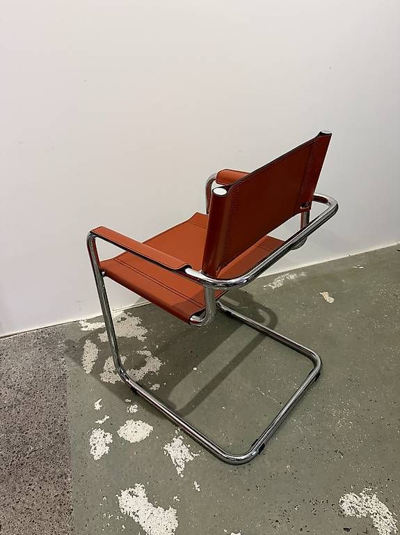 Stühle: Freischwinger – Gebraucht aus Brüttisellen von ZalabaDesign 2