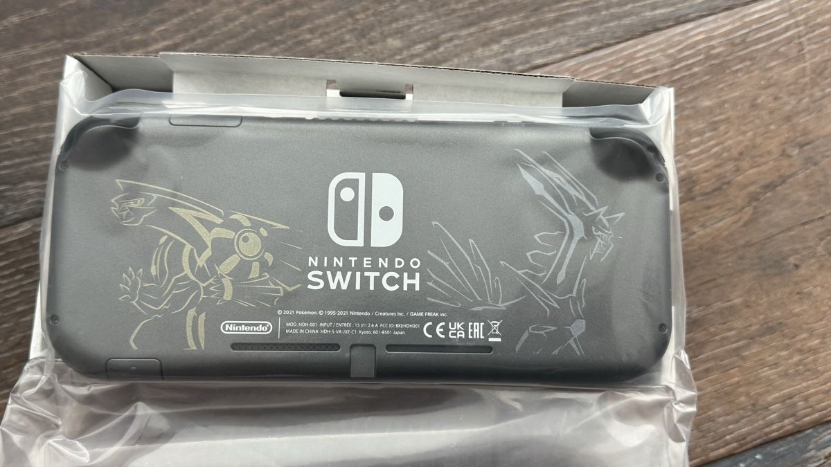 Nintendo Console: Nintendo Switch Lite Ultimatives Pokemon Paket – Nuovo e nell'imballaggio originale da Ebertswil venduto da buddelwilli 4