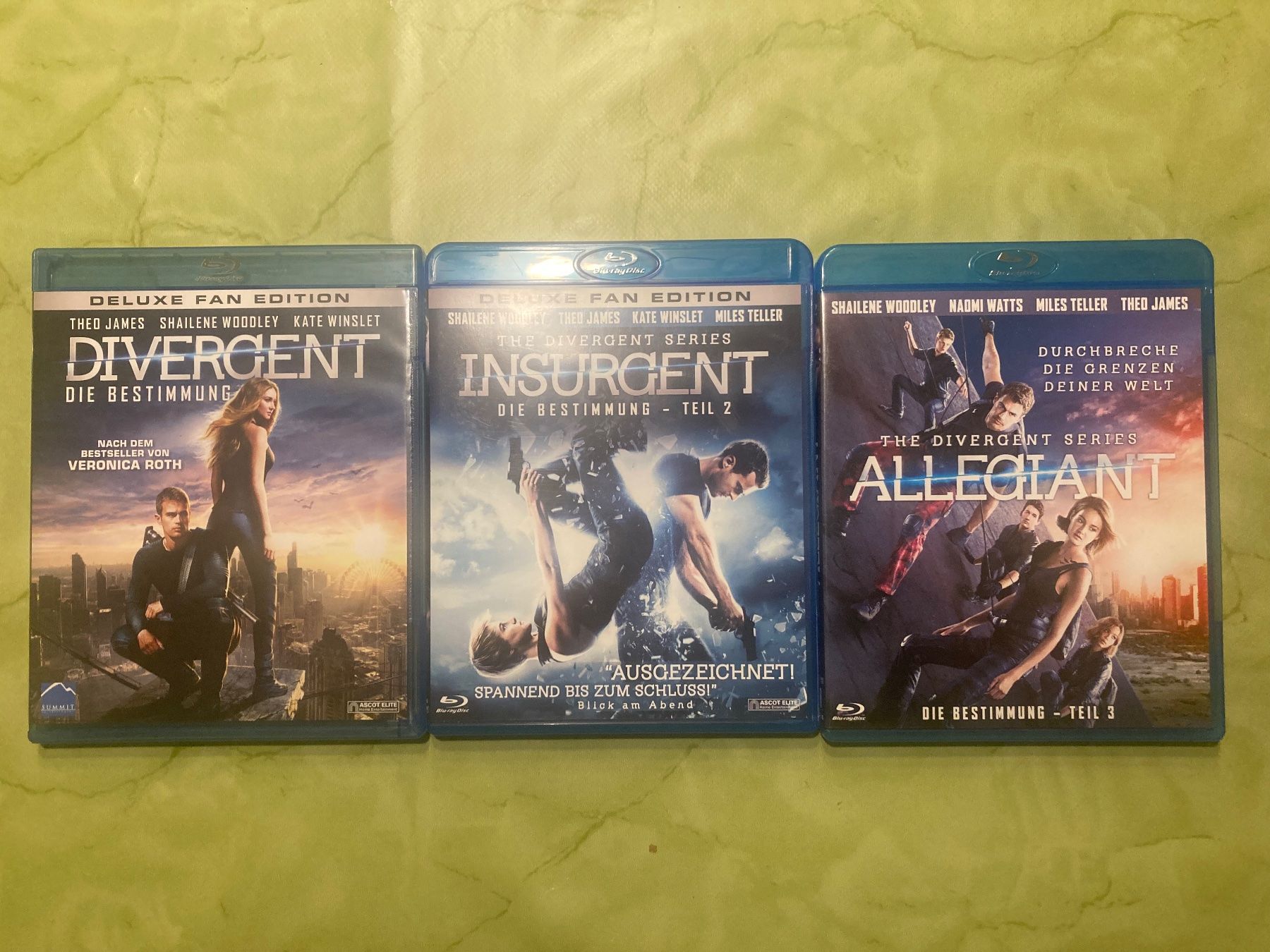 Tutti i DVDs: Divergent Die Bestimmung 1-3 Blu-ray – Usato da Tafers venduto da tobib_23