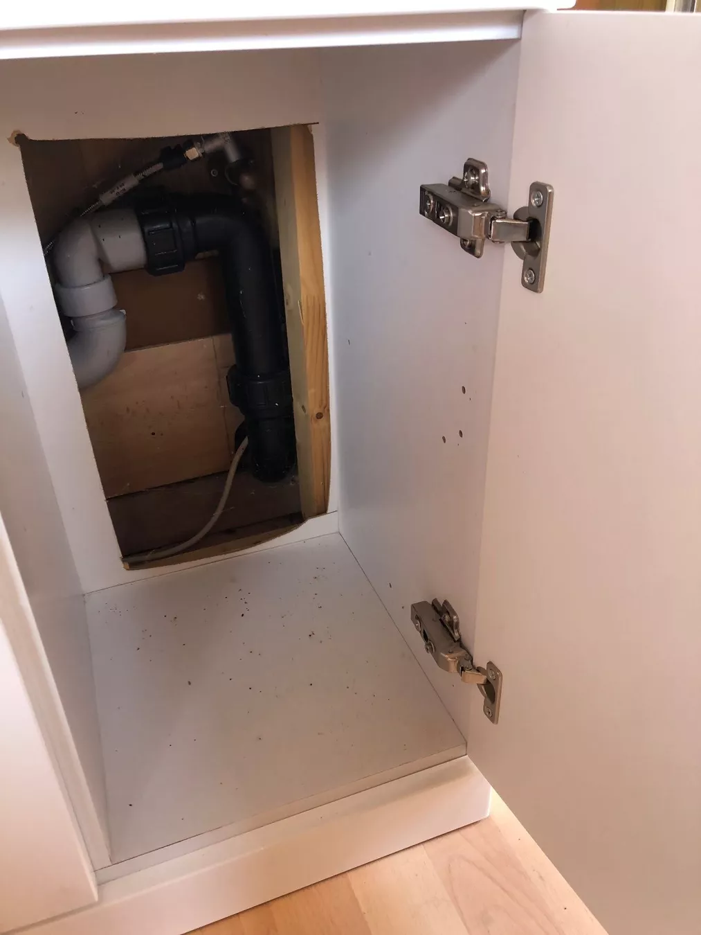 Badezimmermöbel: Badezimmermöbel – Gebraucht aus Biel/Bienne von Tuvalu05 2