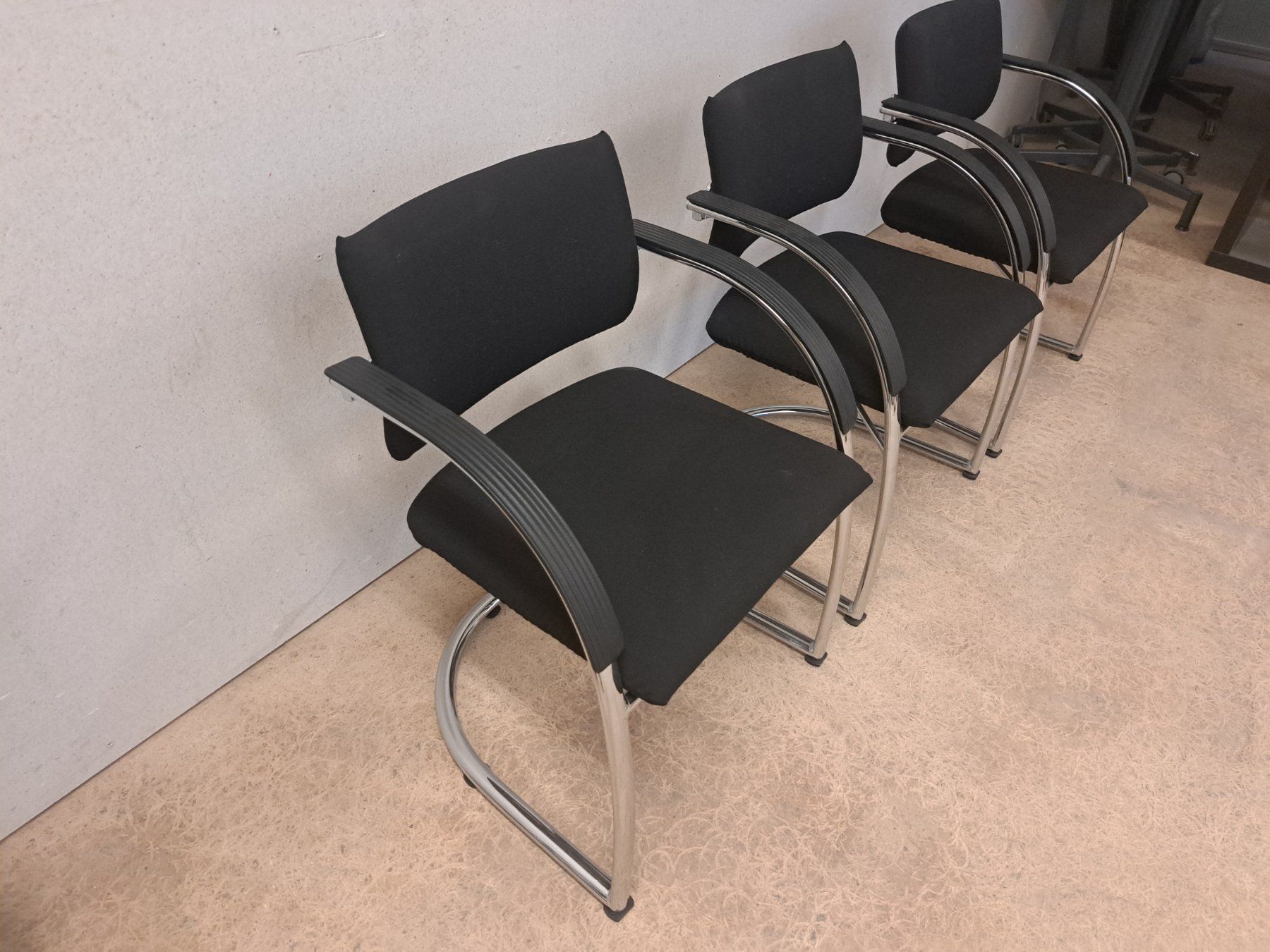 Stühle: 3x Sitag Freischwinger Konferenzstuhl – Gebraucht aus Belp von deal-now 1