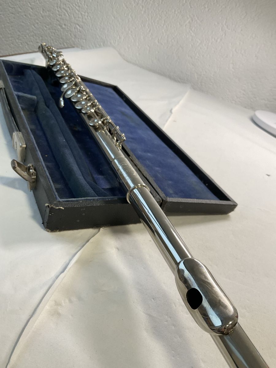 Besson Musikinstrumente: Flûte traversière, Besson London  – Gebraucht aus Malleray von Robot12 3