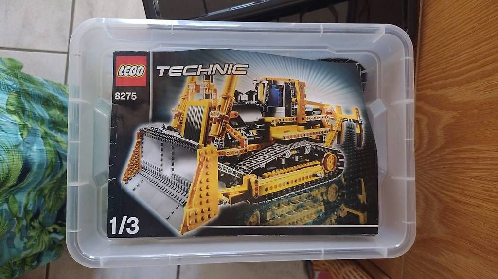Lego Kit di costruzioni: Bulldozer 8275 – Usato da Olten venduto da Einwegparadies