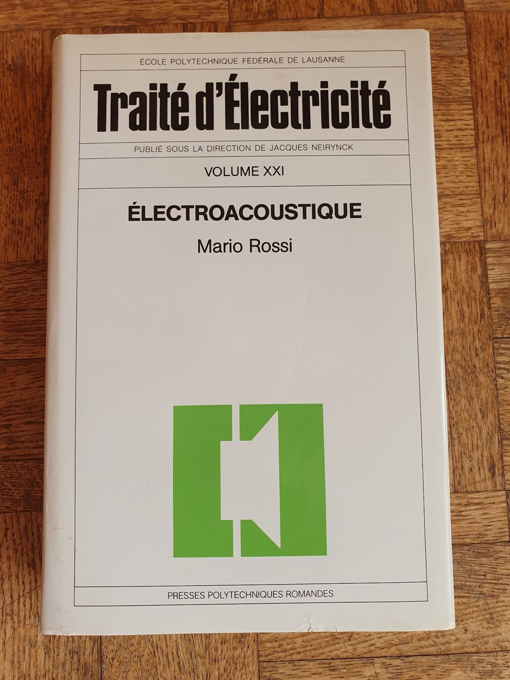 Libri: 16 Traité d'électricité EPFL Presses Polytechniques Romandes – Usato da Marly venduto da G-blitz 7