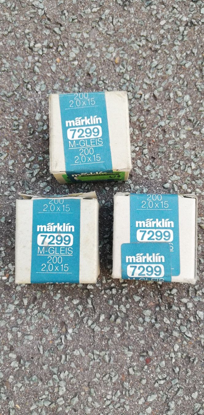 Märklin Modellini di ferrovie: 3 Packungen Märklin Schrauben 7299 ab 1Fr. – Nuovo (secondo la descrizione) da Thun venduto da Matthias72