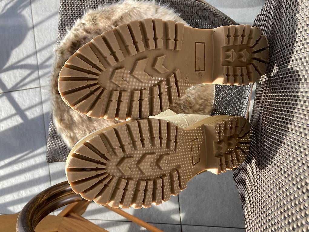 Damenschuhe: Bottine cuir crème, semelle profilée , 38 – Gebraucht aus Vuadens von maf_8st6 3