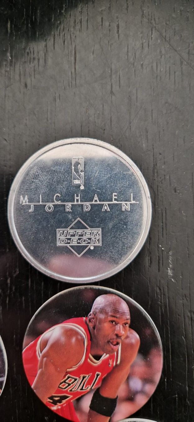 Cartes à collectionner: Pack de milk caps (pogs) Upper deck Michael JORDAN – Neuf avec emballage d'origine à Lutry par SwissBBCards 3
