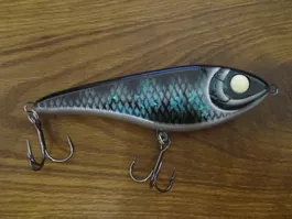 Buster Jerk Shallow von Strike Pro