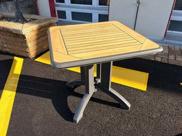 lot de 20 tables de terrasse / jardin Grofilex