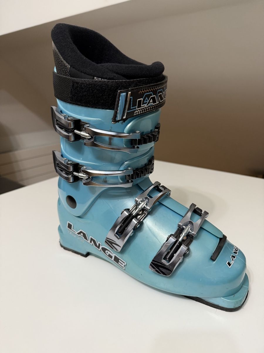 Lange Scarpe da donna: Chaussures de ski Lange – Usato da Courrendlin venduto da Sandy_25 2