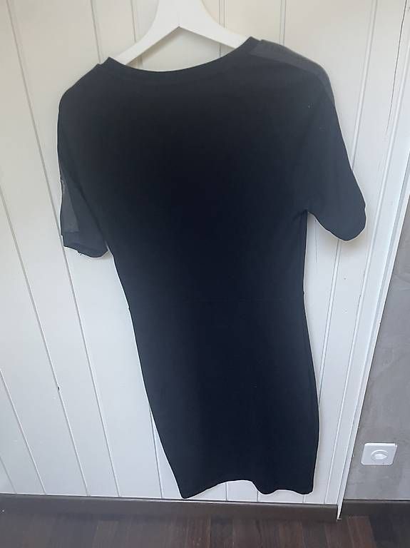 Vestiti: Kleid – Usato da Grenchen venduto da benu01