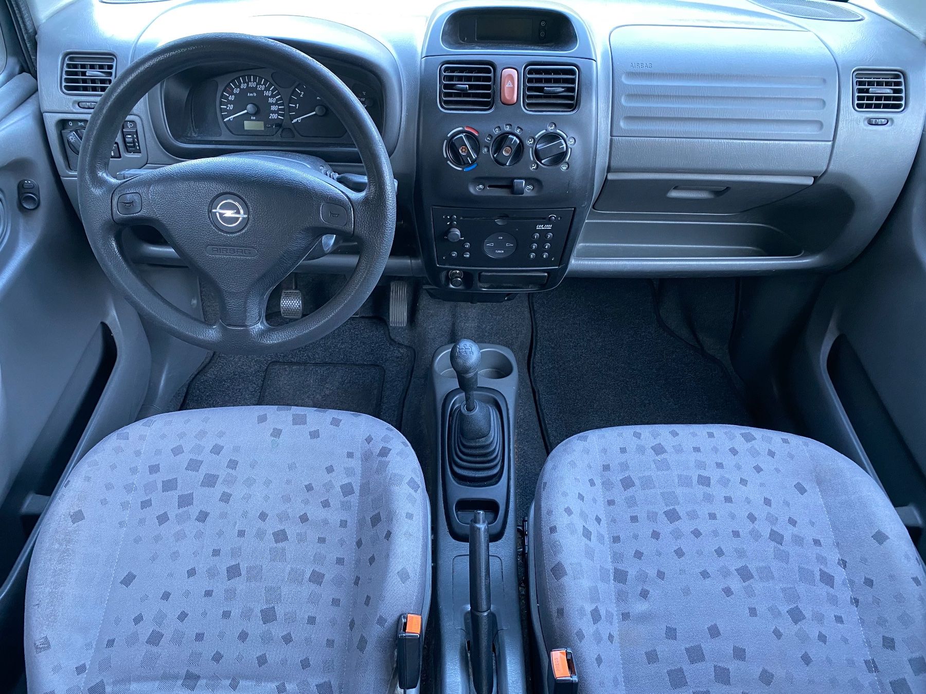 Opel Autos: Opel Agila 1.2 – Gebraucht aus Oftringen von  4