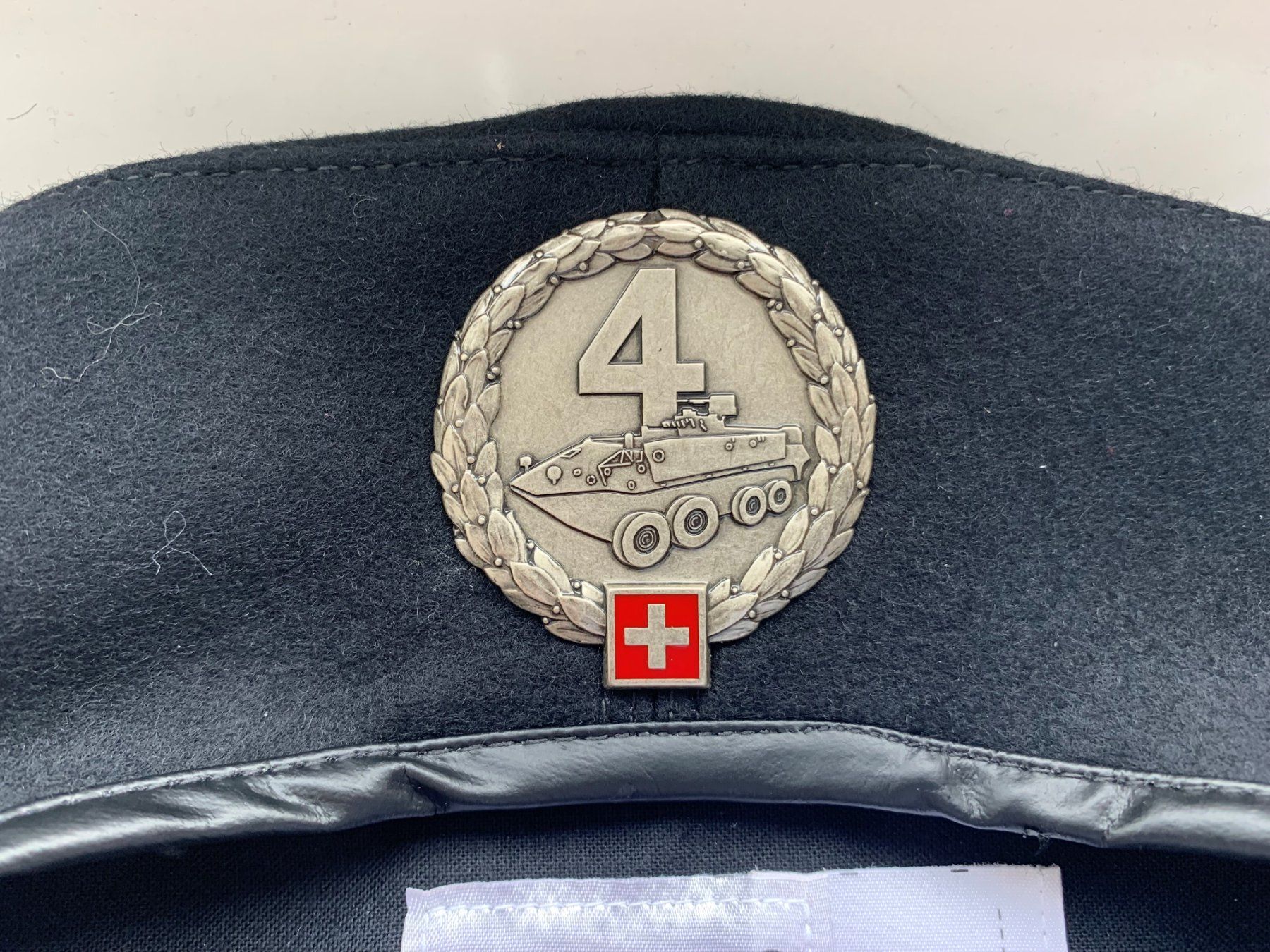 Uniformes: Uniformbéret Schweizer Armee – Neuf (Voir description) à Volketswil par zwitsch33 1