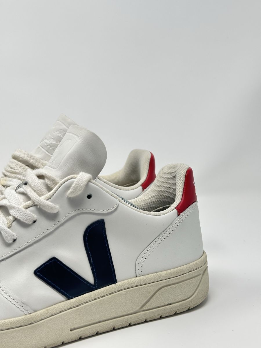 Veja Scarpe da uomo: Veja V-10 Sneaker Gr. 40 Top Zustand  – Usato da Luzern venduto da kim221080 1