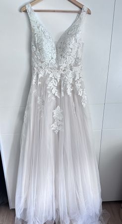 Wunderschönes Hochzeitskleid Gr. 38 NEU