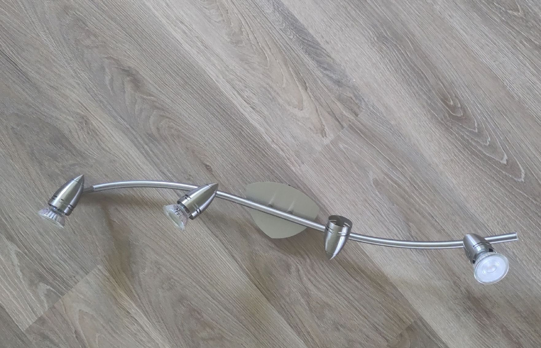 Lampadari & plafoniere: Deckenleuchte 4-flammig silberfarben gebraucht – Usato da Wetzikon ZH venduto da LasagneD