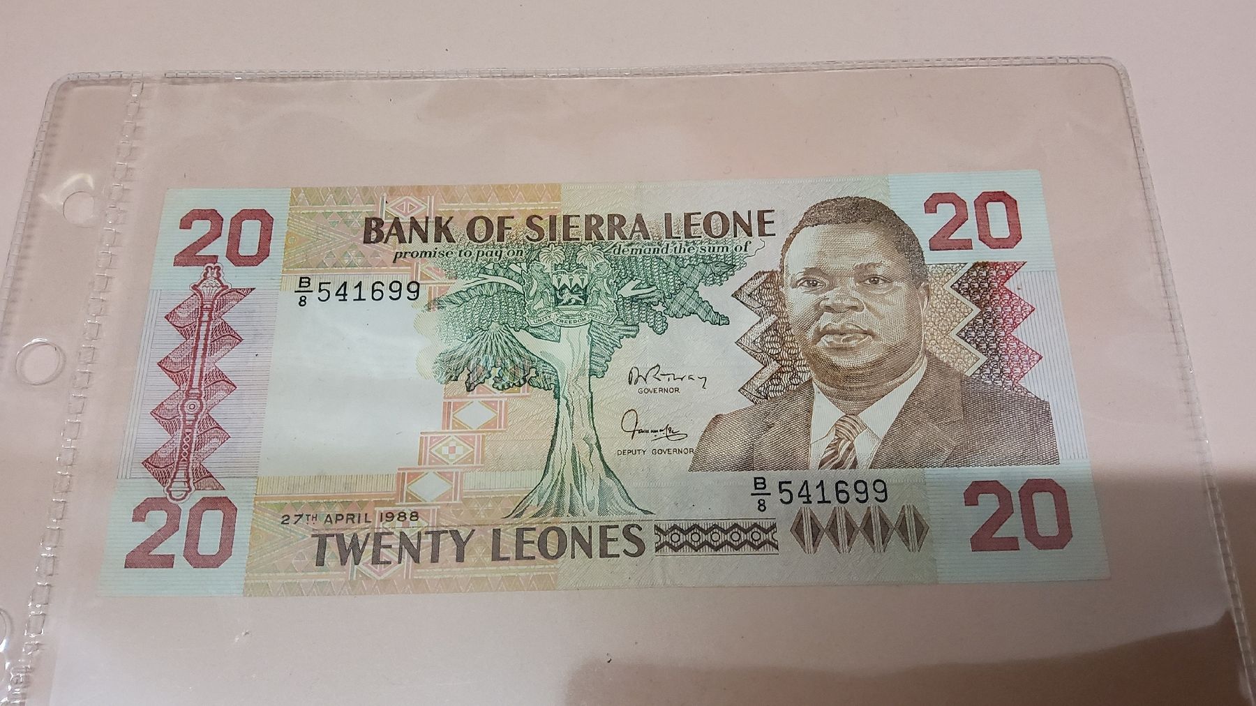 Banconote: 20 Leones Sierra Leone 1988 NEU – Nuovo e nell'imballaggio originale da Herisau venduto da Nluanalucas