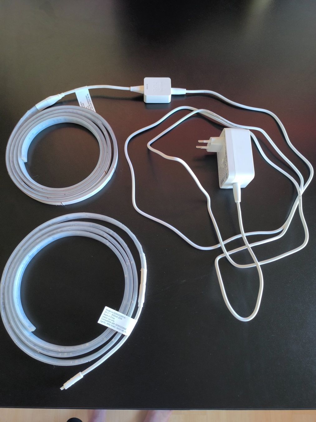 Philips Ghirlande e barre luminose: Philips Hue Lightstrip RGBW, 2 Meter... – Nuovo (secondo la descrizione) da Emmenbrücke venduto da sch_h5jk