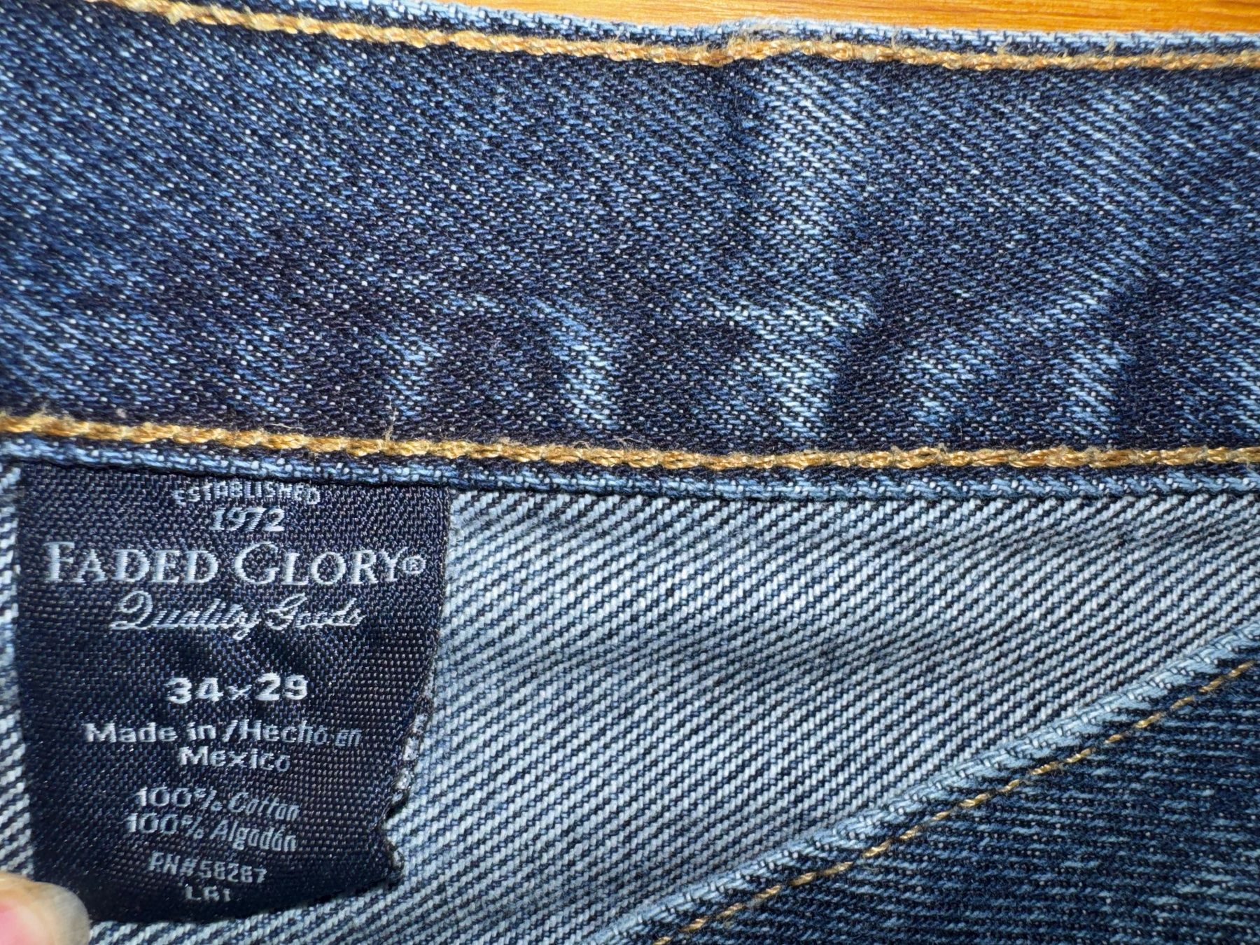 Jeans: Jeans Straight Leg – Usato da Schaan venduto da kri_tsw8 3