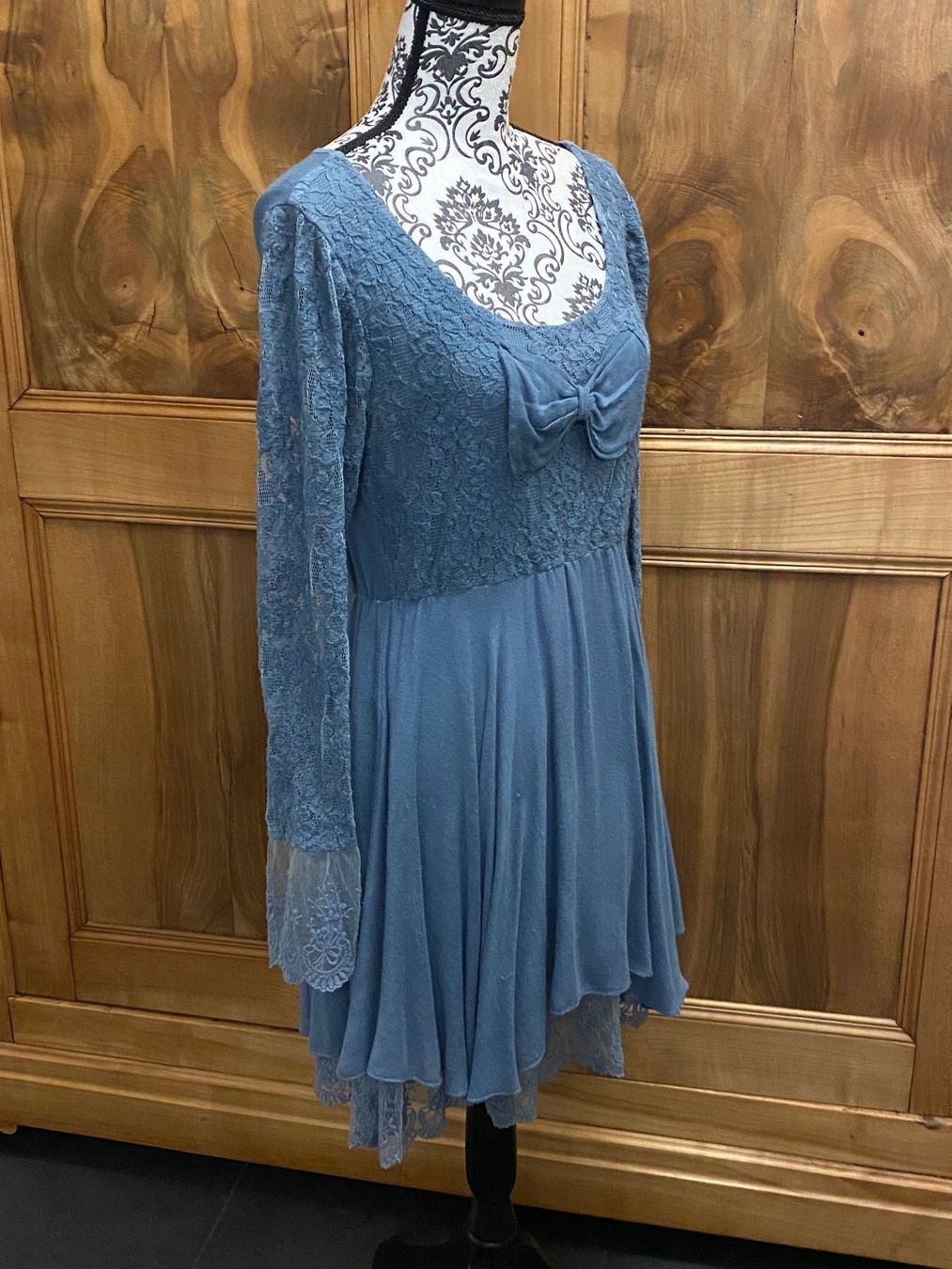 Kleider: Robe coton dentelle Italy T-38 M – Gebraucht aus Porrentruy von SYANKA 1