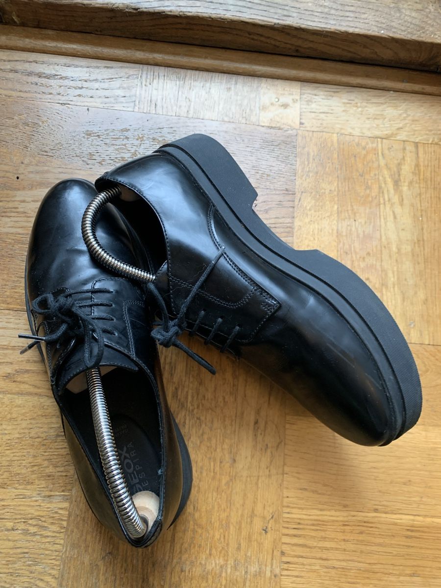 Geox Scarpe da donna: Derbies Geox Respira 39 – Usato da Lausanne venduto da otemporaomores 2