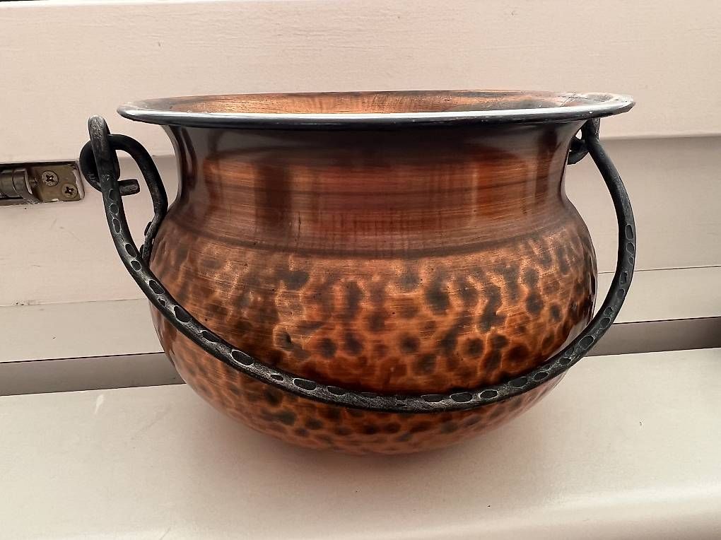 Vasen & Gefässe: Iranian copper vase or decorative  – Gebraucht aus Dübendorf von ana_6kcc
