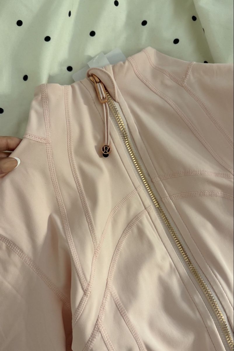 Lululemon Giacche: Lululemon Trainingsjacke rosa Grösse 2  – Nuovo (secondo la descrizione) da Richterswil venduto da dil_vc79 3