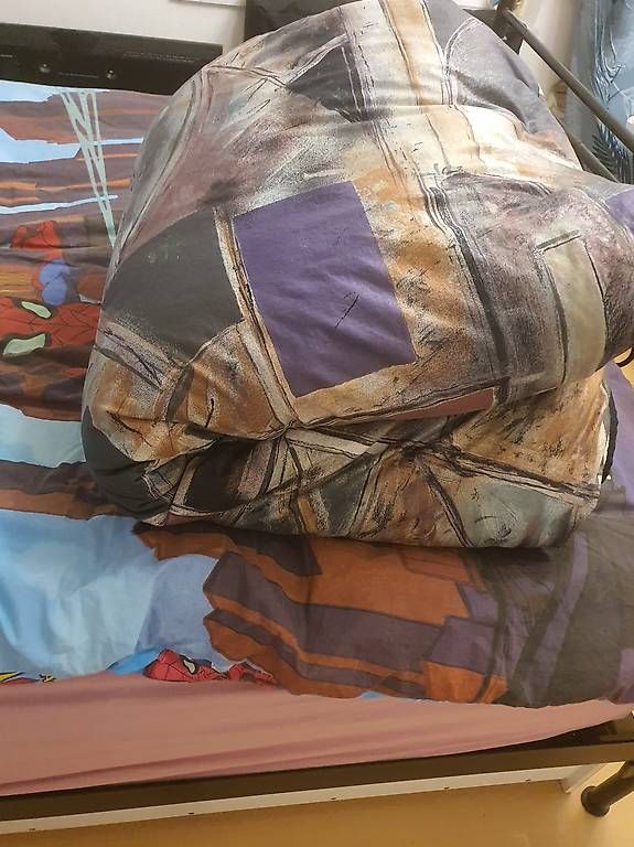 Couvertures: Super warme Duvet – D'occasion à Basel par raf_5kd6 1