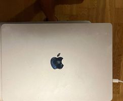 MacBook Air M4 32gb RAM 10 core GPU und CPU