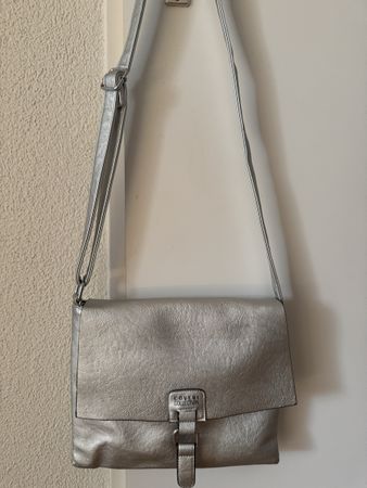 Umhängetasche Coveri Collection silber guter Zustand
