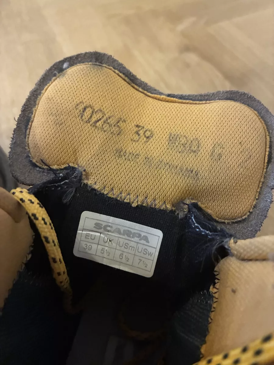 Scarpa Scarpe da uomo: Wanderschuhe 38-39 – Usato da Zürich venduto da j.v. 2
