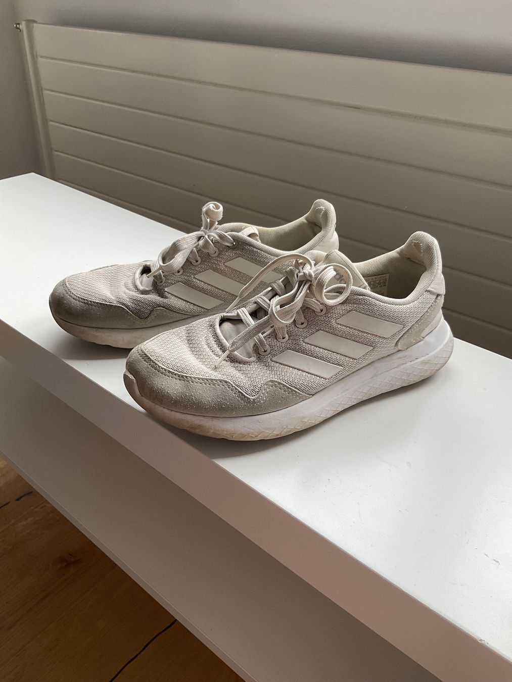 Chaussures femmes: Schuhe – D'occasion à Andermatt par renam 3