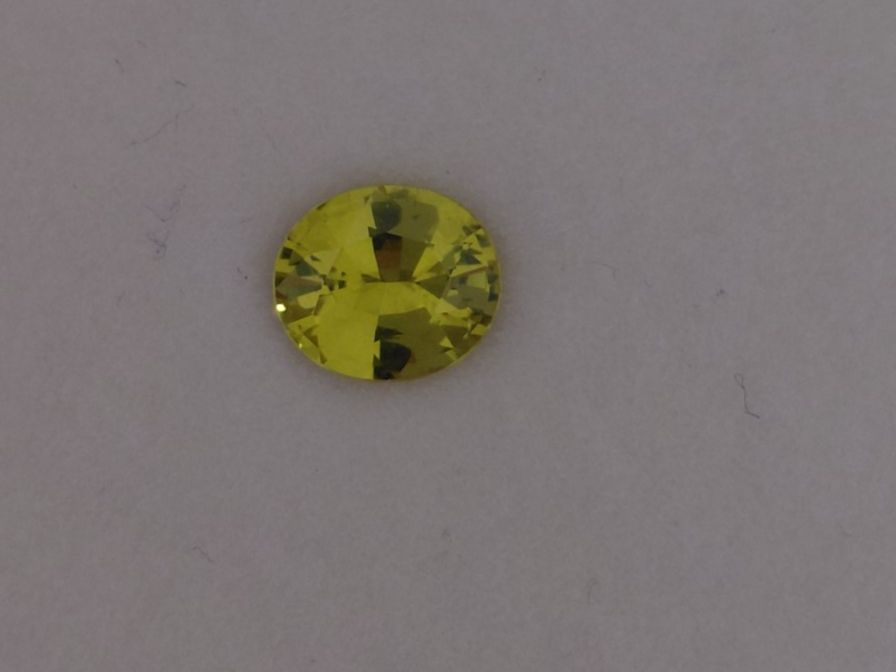 Pietre preziose: Supra Luminous Deep Chrysoberyl RARE – Usato da Bévilard venduto da Yougems