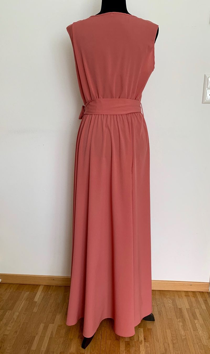 Robes: Damen Kleid – Neuf (Voir description) à Zürich par Nika017 2