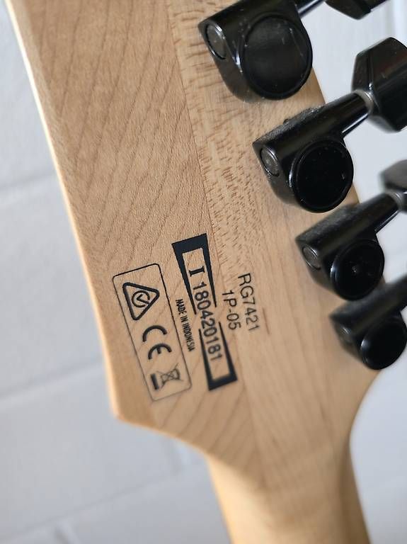 Ibanez Instruments de musique: Ibanez RG7421-WNF RG Series 7 String – D'occasion à Eschen par DrWachter 3