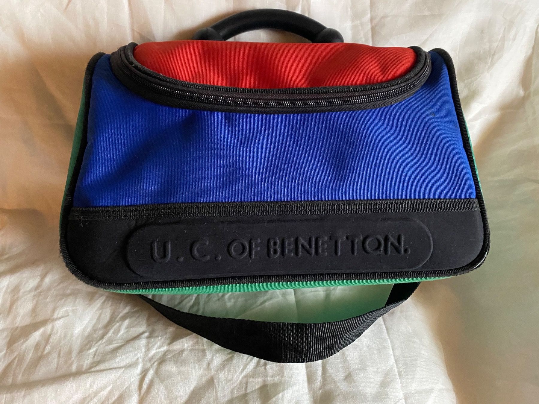 Benetton Taschen für Damen: Sac (Beautycase) Benetton – Gebraucht aus Geneve von Monthoux13