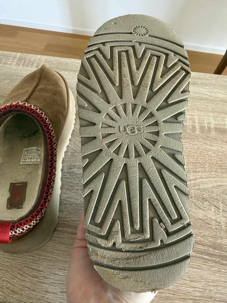 Ugg Damenschuhe: UGG Tazz Chestnut Gr. 39 – Gebraucht aus Willisau von dor_xp9g 4