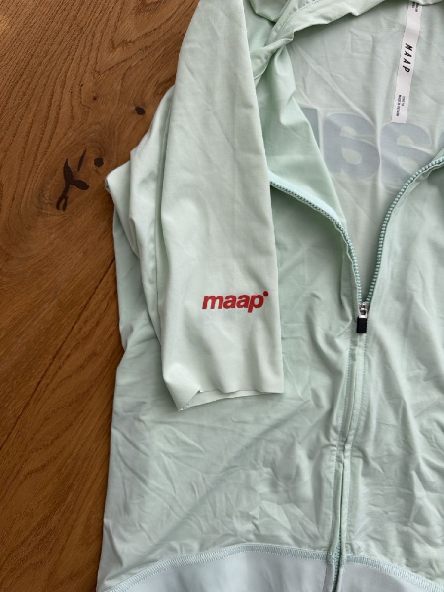 Canottiere & Pantaloni: Maap Radtrikot Gr. M  – Nuovo (secondo la descrizione) da St. Gallen venduto da Janeli. 2