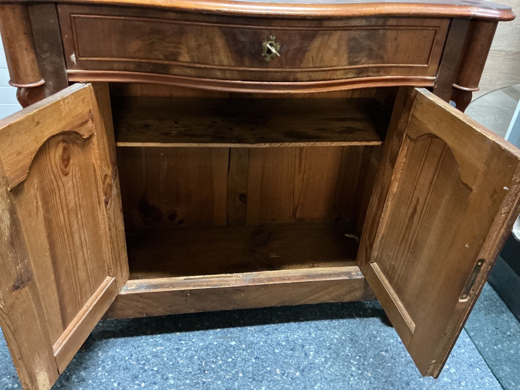 Commodes: kleine klassische Kommode – D'occasion à Bern par vielerart 3
