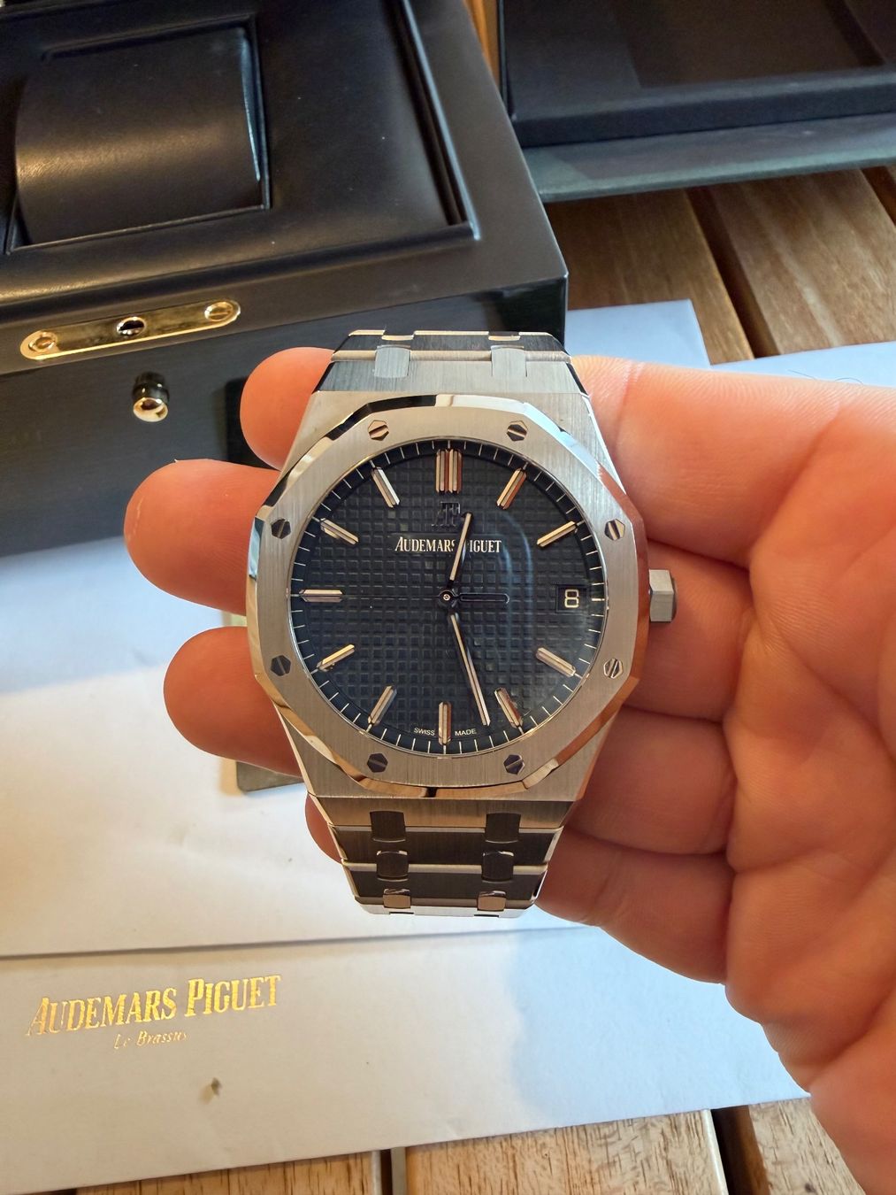 Audemars Piguet Uhren: Audemars Piguet Royal Oak - 15500ST – Neu (gemäss Beschreibung) aus Zürich von agu_rqy9