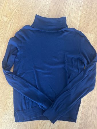 Sehr schöner Pullover von Benetton Gr. XS