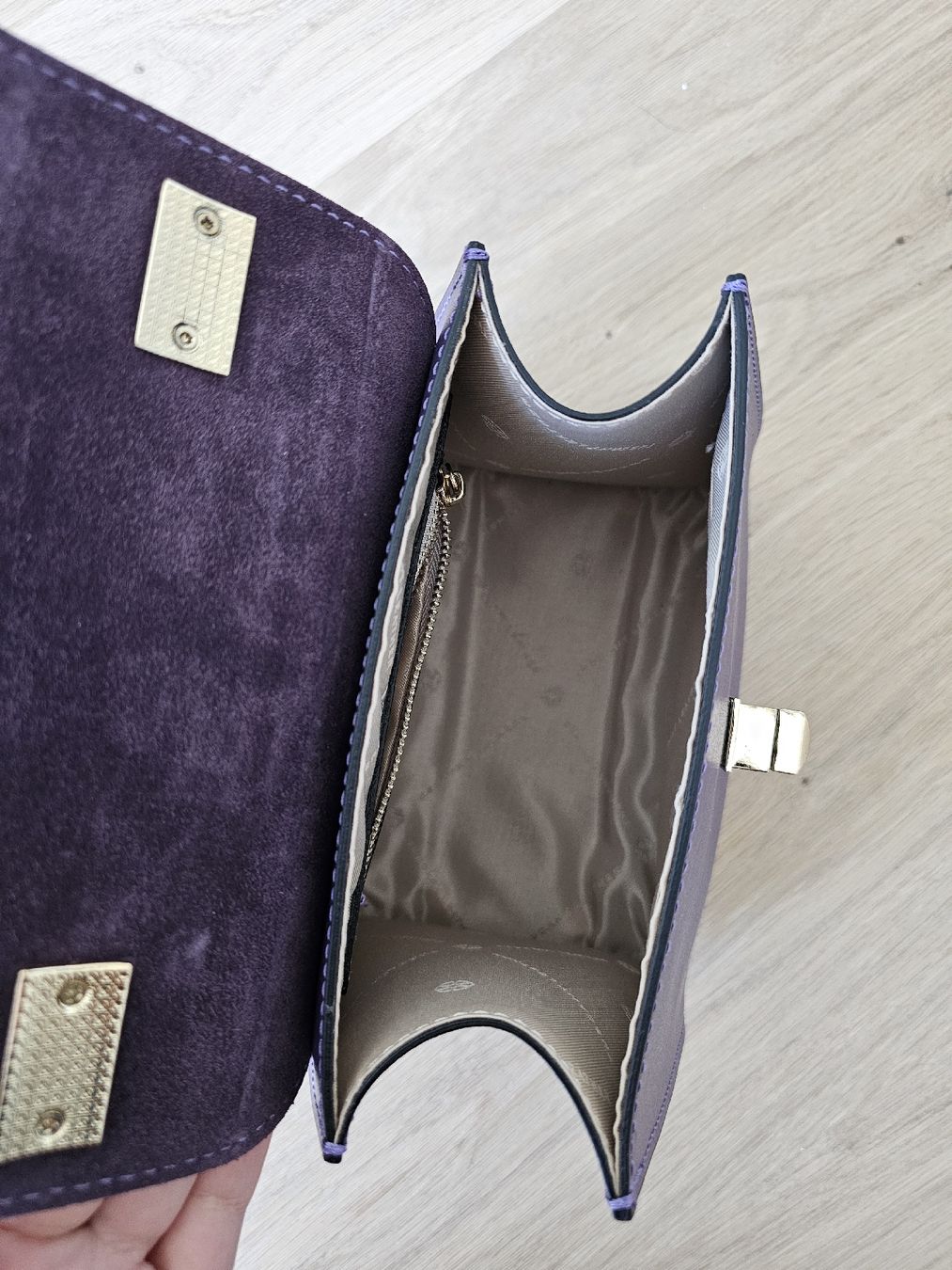 Taschen für Damen: Tuscany Leather Handtasche – Gebraucht aus Pfäffikon ZH von lar_rw2s 2