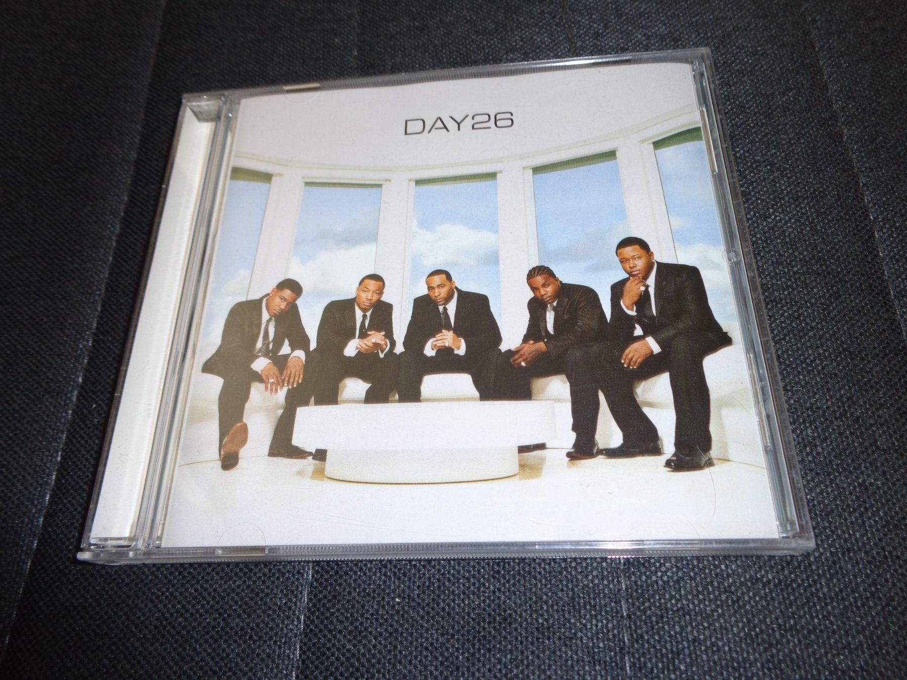 CD: Day26 - CD – Usato da Olten venduto da Disc-Ausverkauf