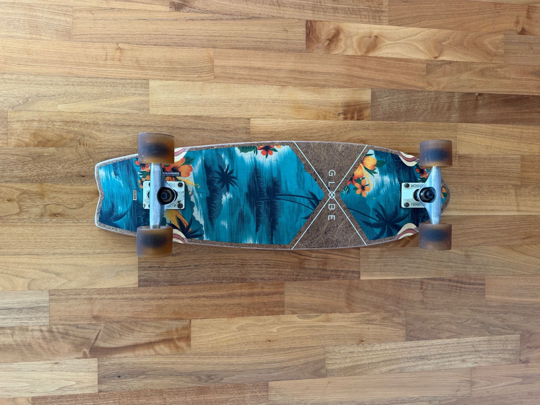 Globe Skateboards: Skateboard aus Kokosnuss-Holz – Usato da Rüfenacht BE venduto da 2_pad 1