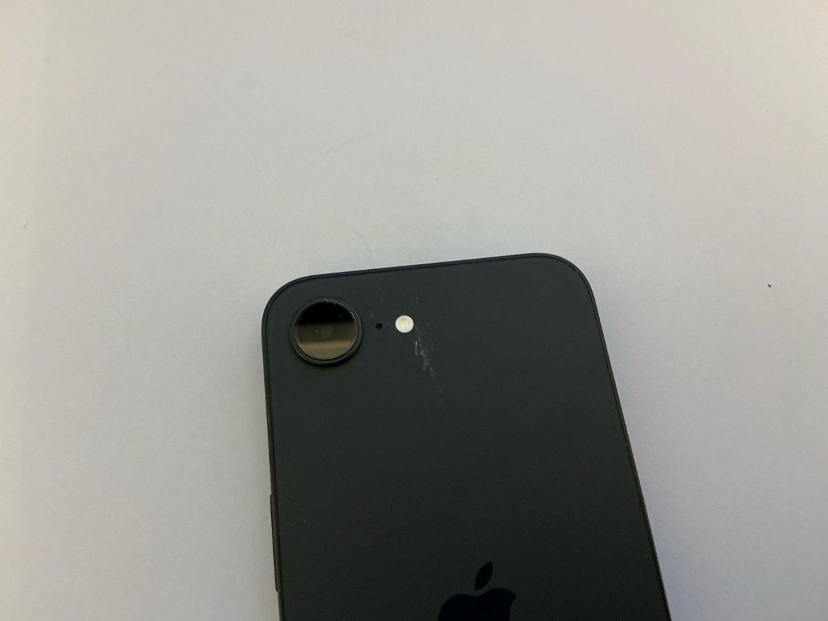 Apple Handys / Smartphones: iPhone 17e 256gb – Gebraucht aus Zürich von ArmeCheib 3