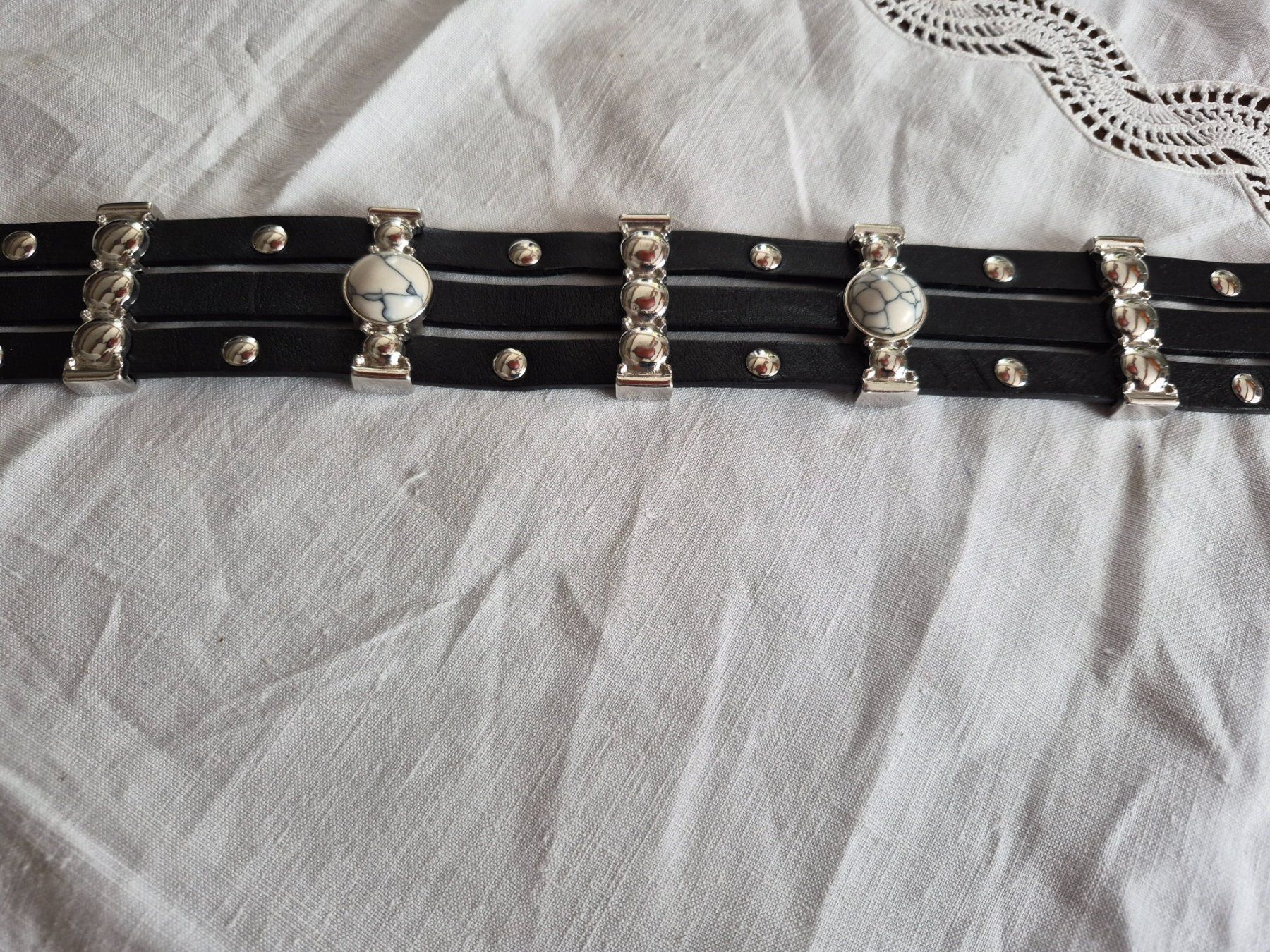 Maje Cinture: Ceinture Maje en cuir de vachette – Nuovo (secondo la descrizione) da charmoille venduto da mir_my9f 4